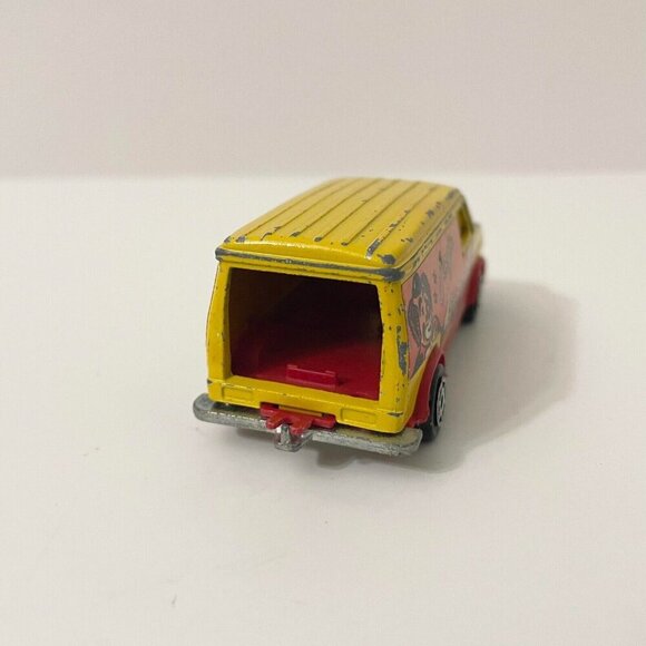 Majorette Fourgon Magic Circus Van Diecast Flaws Missing Doors - Picture 6 of 16